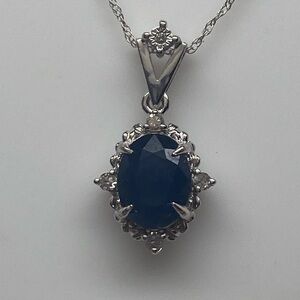 10K White Gold Natural Oval Shape Sapphire and Diamond Pendant with Chain NEW